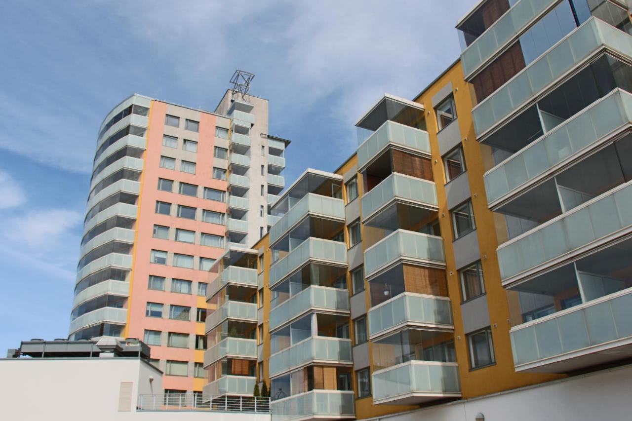 New Modern 4-Room Apartment With Big Balcony And Undeground Parking In Center Of Tallinn Exterior photo