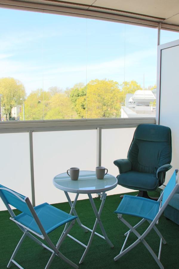 New Modern 4-Room Apartment With Big Balcony And Undeground Parking In Center Of Tallinn Exterior photo