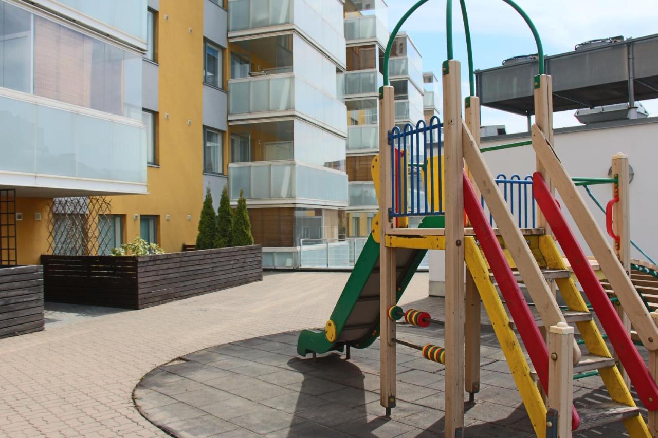 New Modern 4-Room Apartment With Big Balcony And Undeground Parking In Center Of Tallinn Exterior photo
